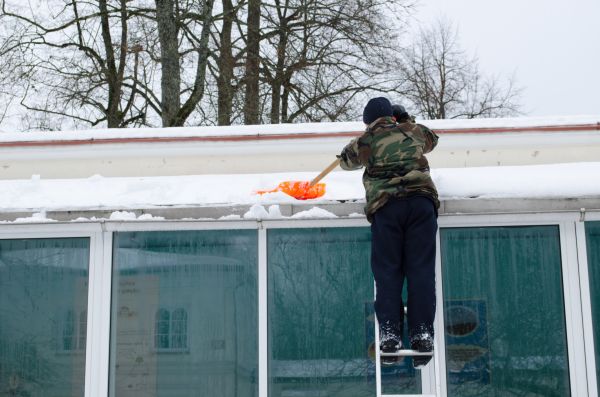 Rooftop Snow Clearing - Rooftop Snow Clearing Birmingham, Alabama