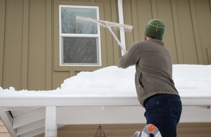 Rooftop Snow Removal in Long Island, NY