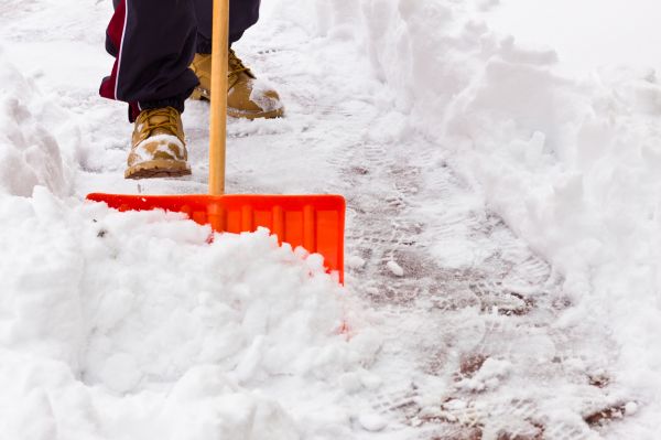 Sidewalk Snow Clearing Service - Sidewalk Snow Clearing Service Detroit, Michigan