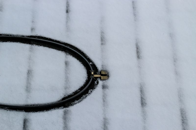 Roof Ice Dam Removal in Tacoma, WA