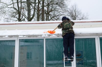 Roof Snow Raking in Brooklyn, NY