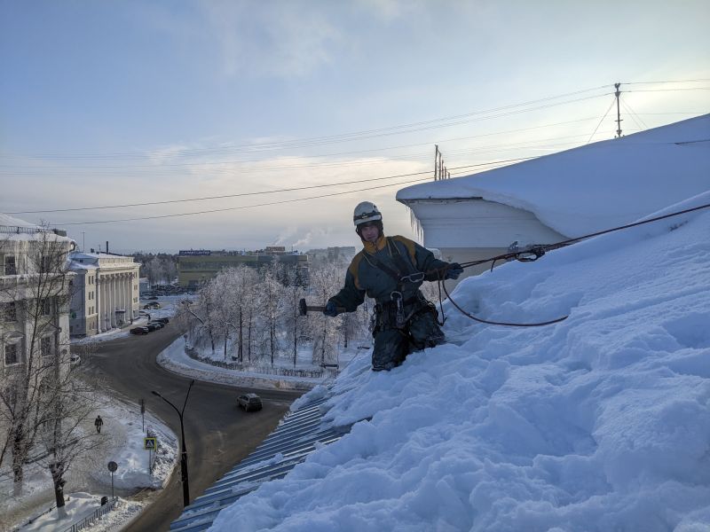 Roof Snow Removal in New York, NY